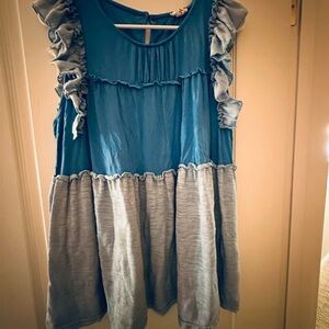 POL Women's Two-Tone Blue & Gray Ruffle Muscle Tee